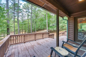 Cabin with Hot Tub and Wraparound Deck in Broken Bow!